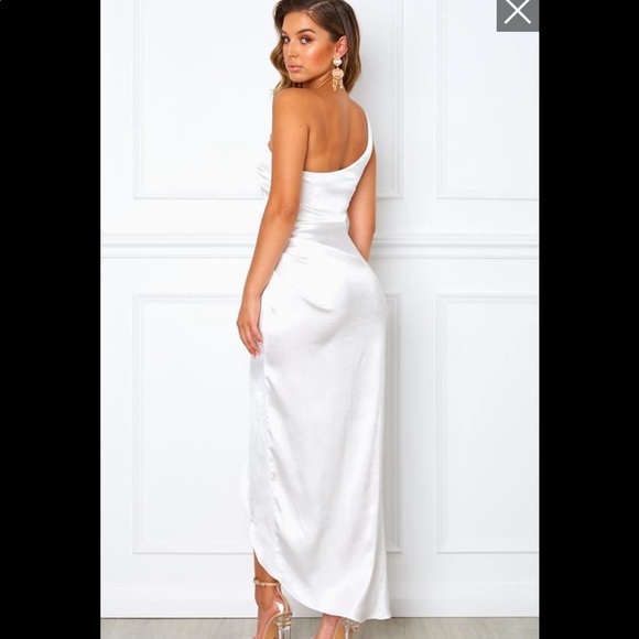 White Fox Boutique Willow Wrap Dress White - Picture 2 of 4